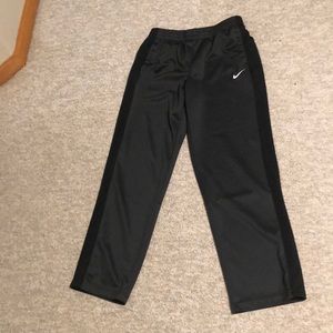 Small Nike athletic pants black drawstring